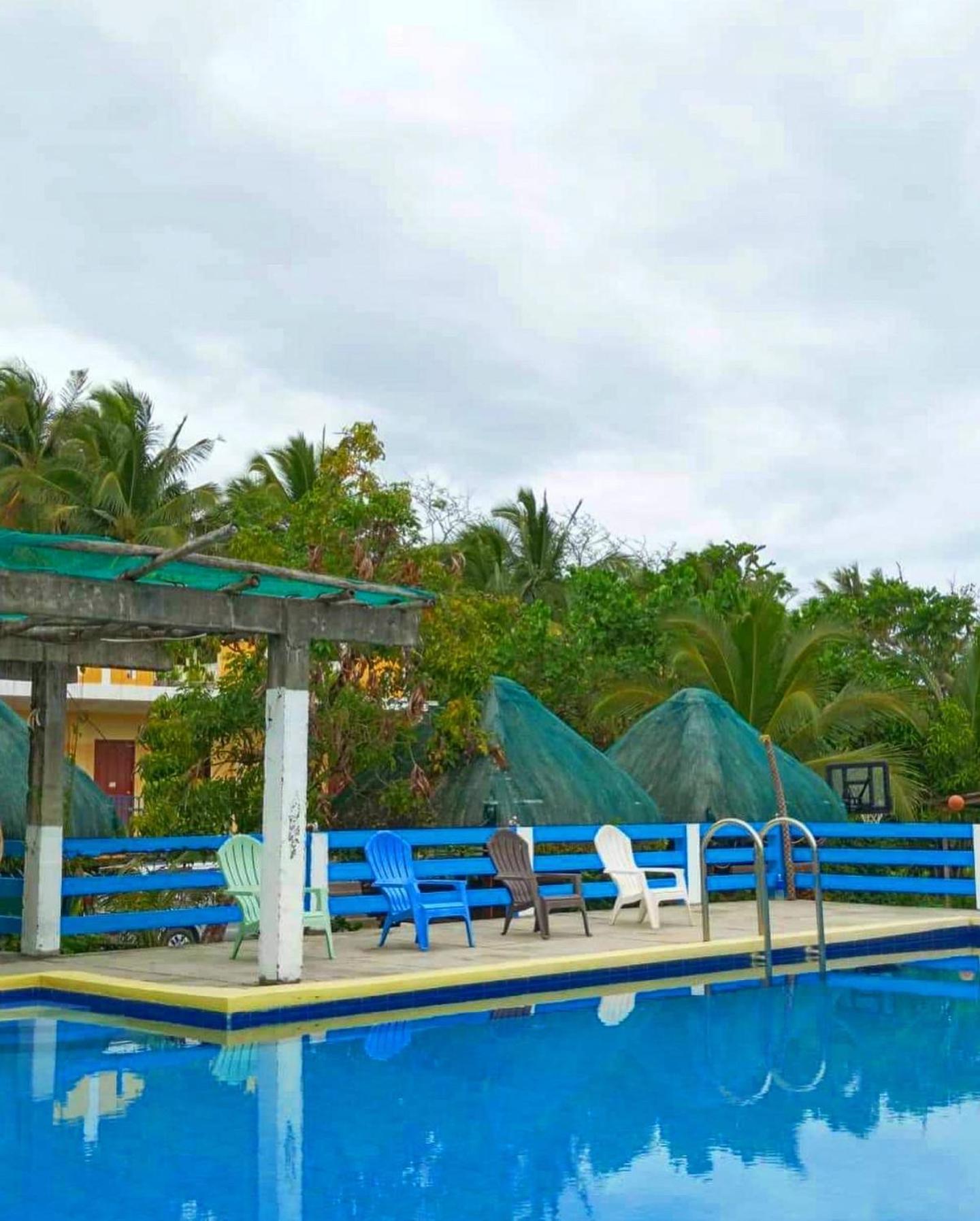 Lotus Sun & Waves Beach Resort Baler Bagian luar foto